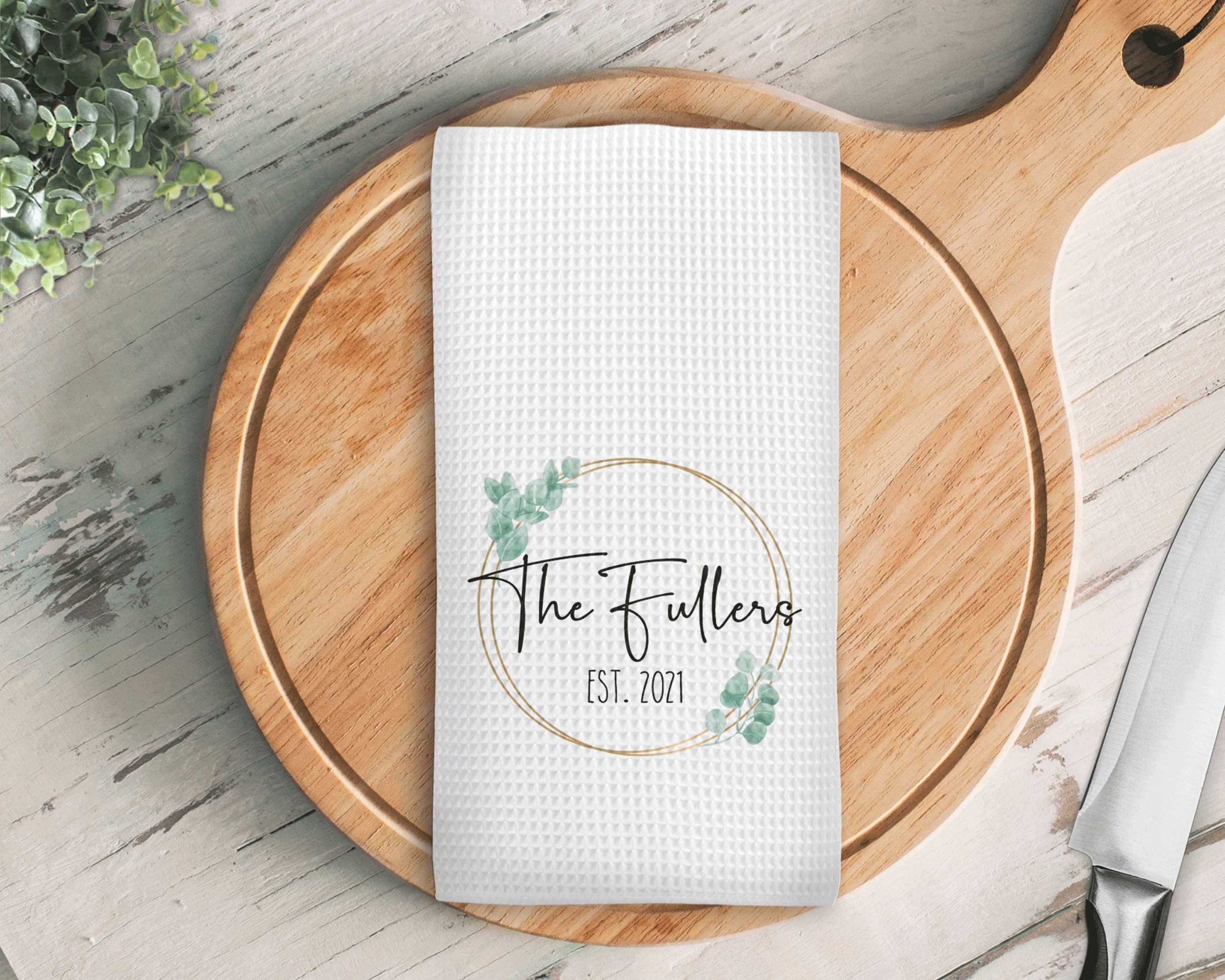 Personalized Gold Circles Name Kitchen Towel, Family Name Waffle Weave Custom Kitchen Towel